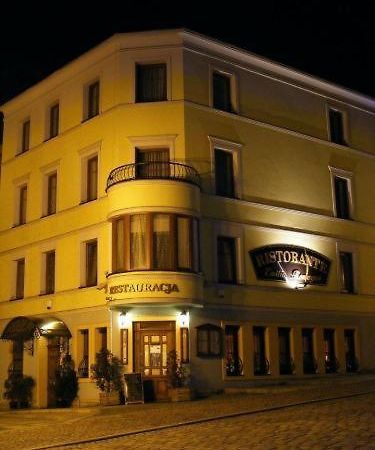 Przy Zelaznym Moscie Bed & Breakfast Klodzko Ngoại thất bức ảnh
