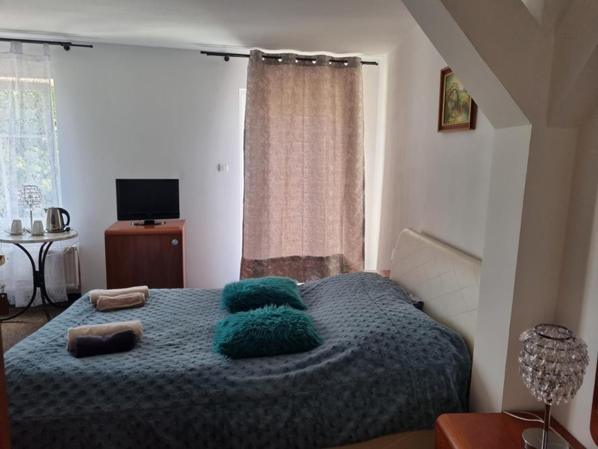 Przy Zelaznym Moscie Bed & Breakfast Klodzko Ngoại thất bức ảnh