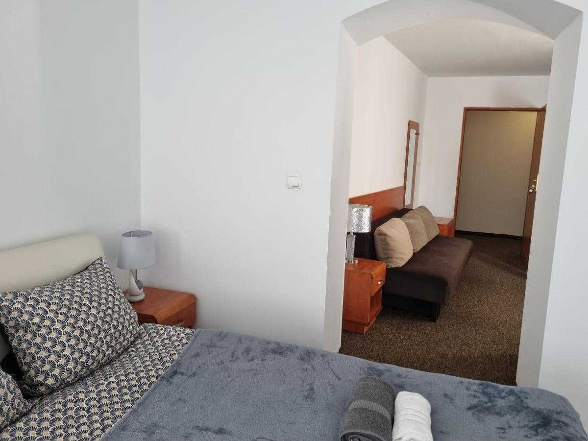 Przy Zelaznym Moscie Bed & Breakfast Klodzko Ngoại thất bức ảnh