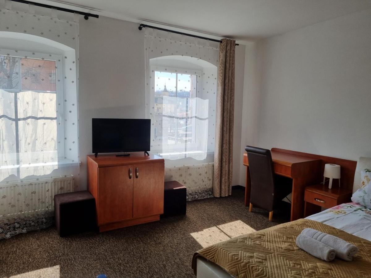 Przy Zelaznym Moscie Bed & Breakfast Klodzko Ngoại thất bức ảnh